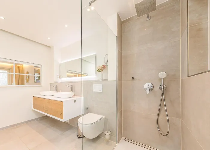 Apartment Sunside #4 *